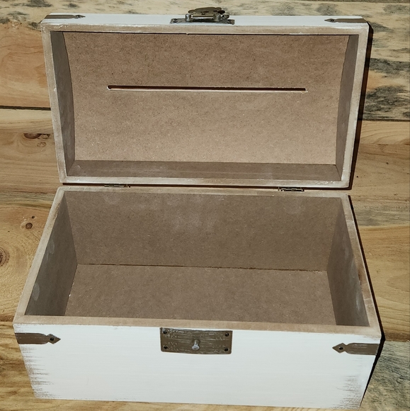 White card box - Picture 2 of 4